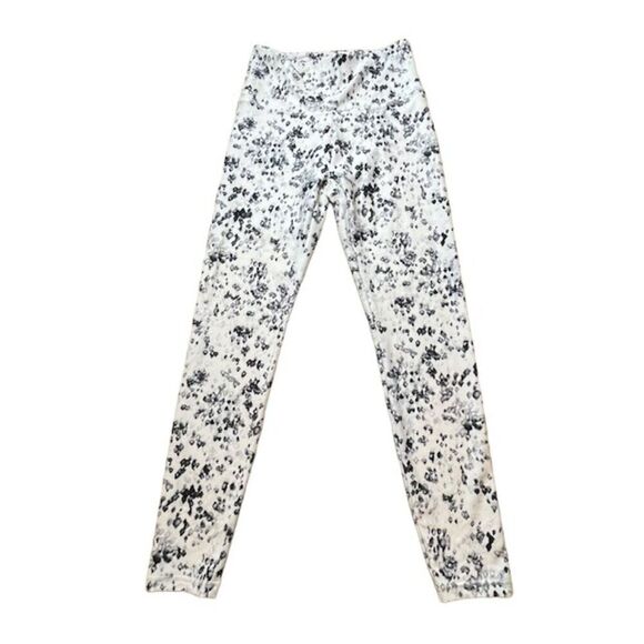 Balance Collection Women's Leggings White with Black Gray Geo Print Size Medium - Picture 2 of 10